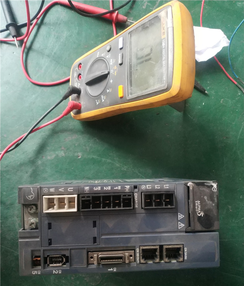 富士伺服驅(qū)動器維修